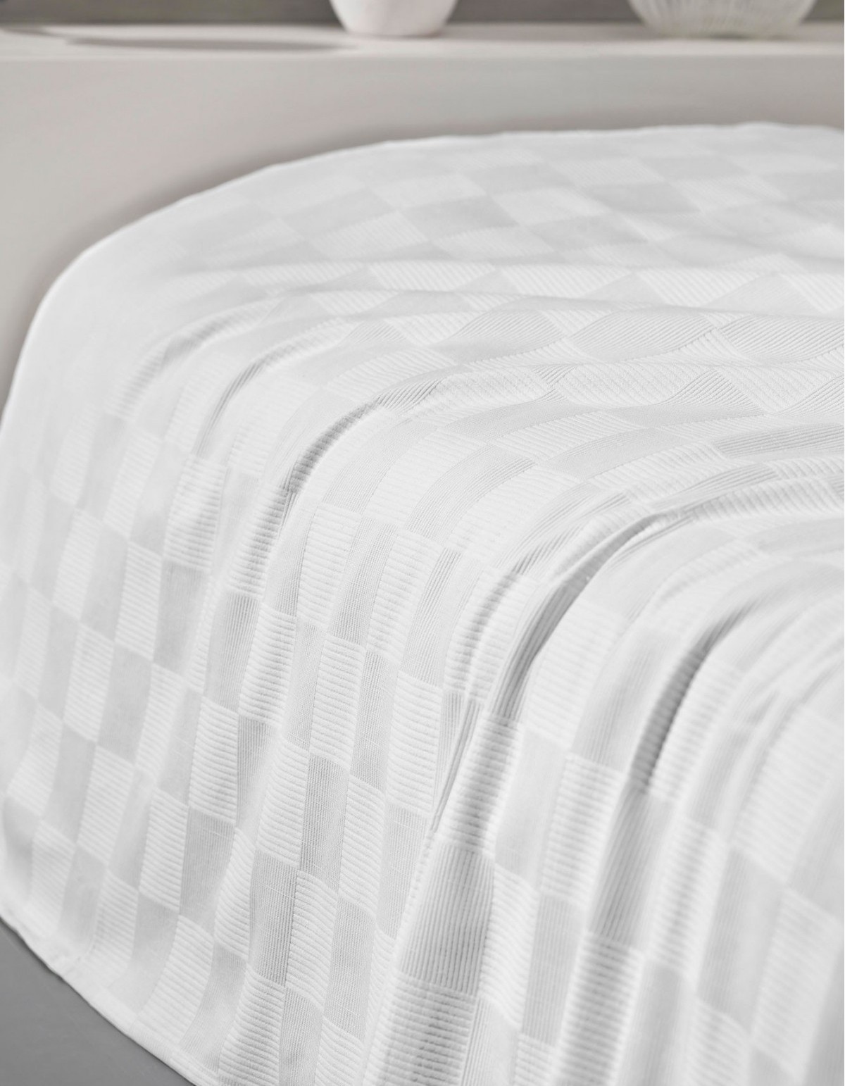 Anemon Serisi Damalı Otel Pikesi