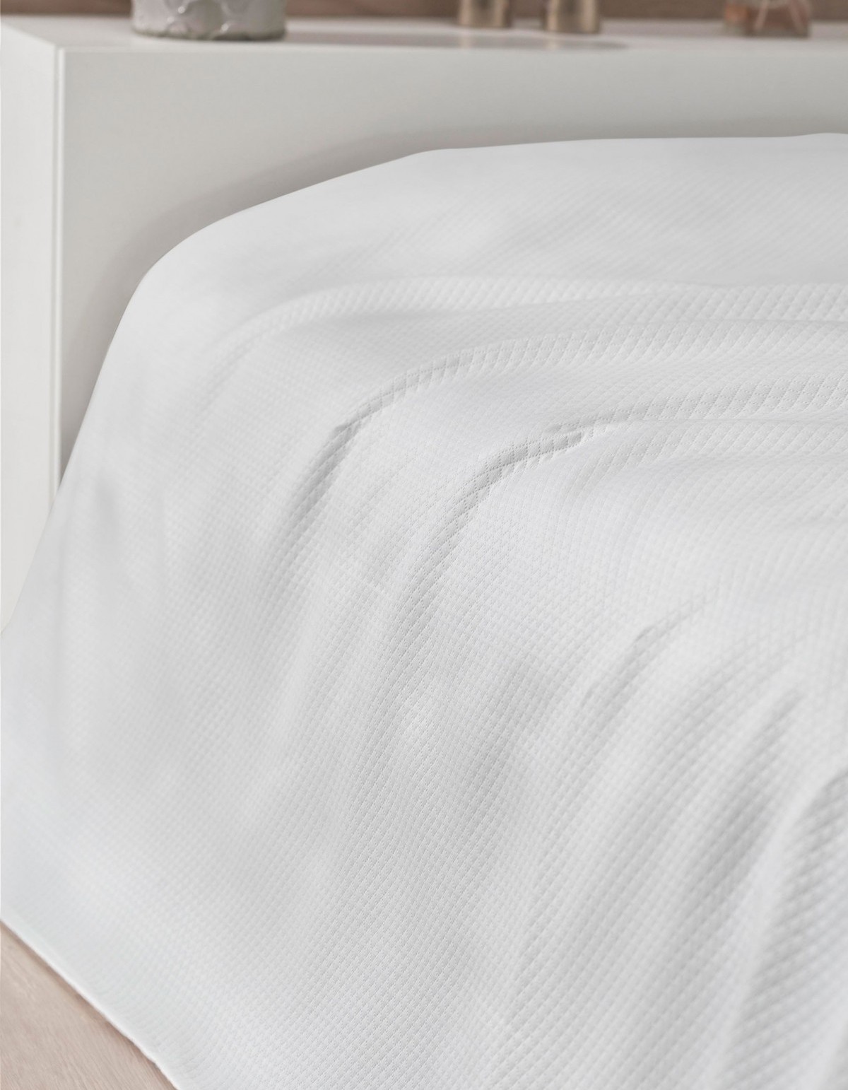 Arien Serisi Karo Kapitone Otel Pikesi