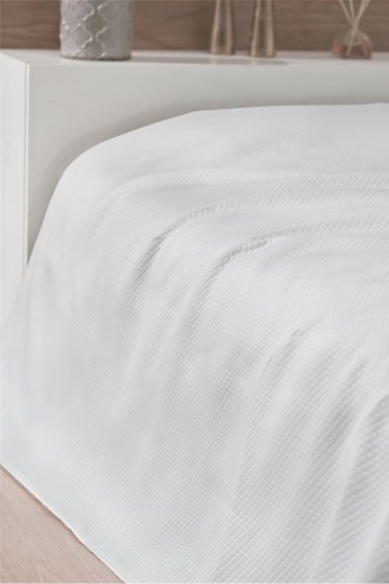 Arien Serisi Karo Kapitone Otel Pikesi