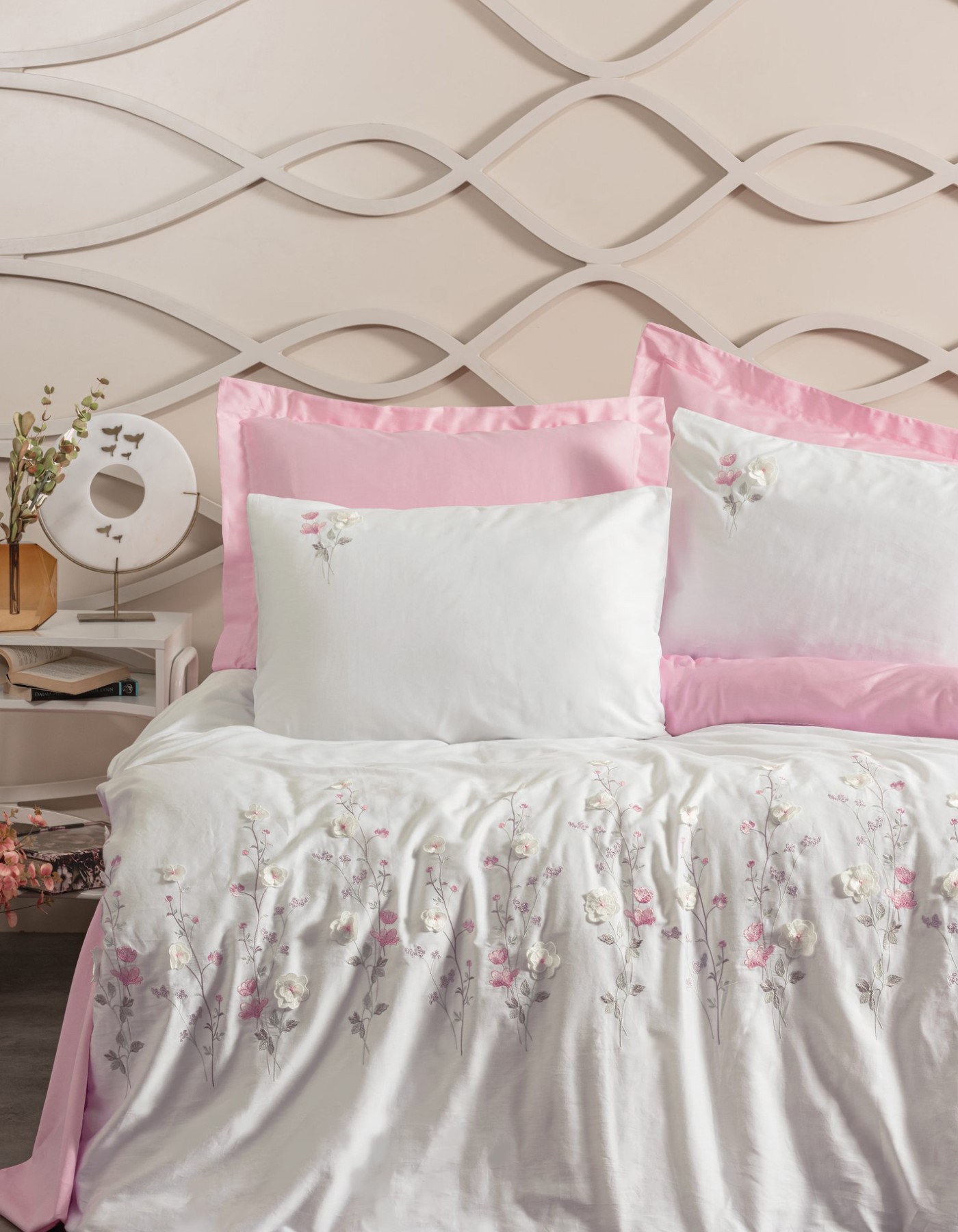 Cotton Box 3D Nakışlı Saten Çift Kişilik Nevresim Takımı Jolie Pembe