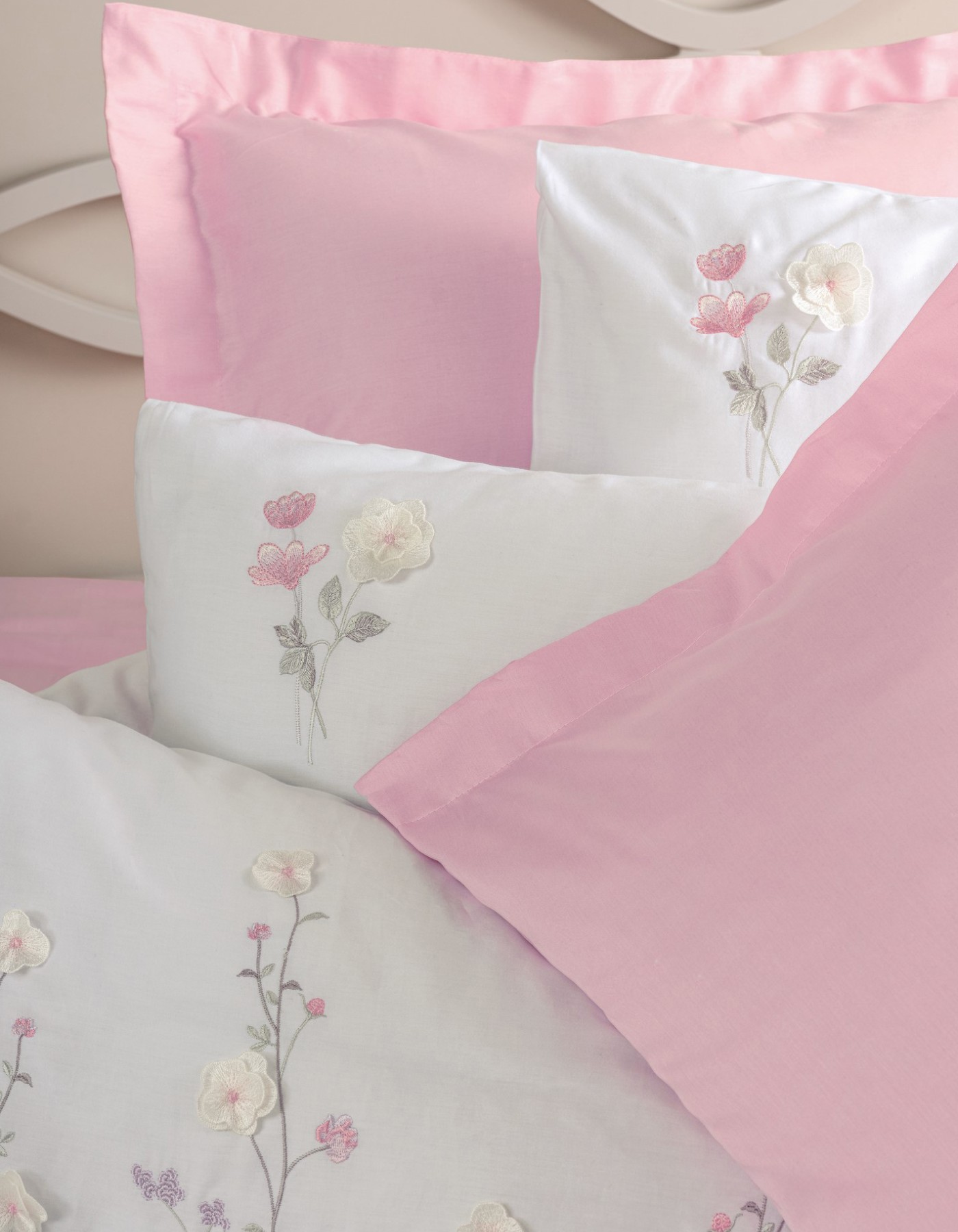 Cotton Box 3D Nakışlı Saten Çift Kişilik Nevresim Takımı Jolie Pembe