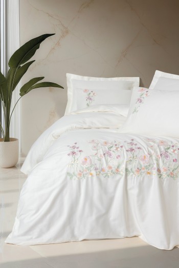 Cotton Box 3D Nakışlı Saten Çift Kişilik Nevresim Takımı Zephy Ekru