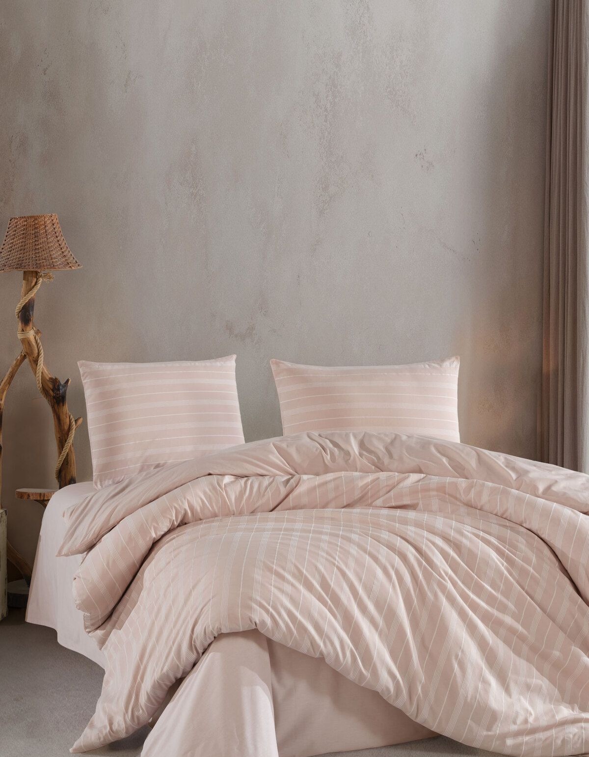 Varol Çarşafı Lastikli Saten Çizgili Çift Kişilik Nevresim Takım