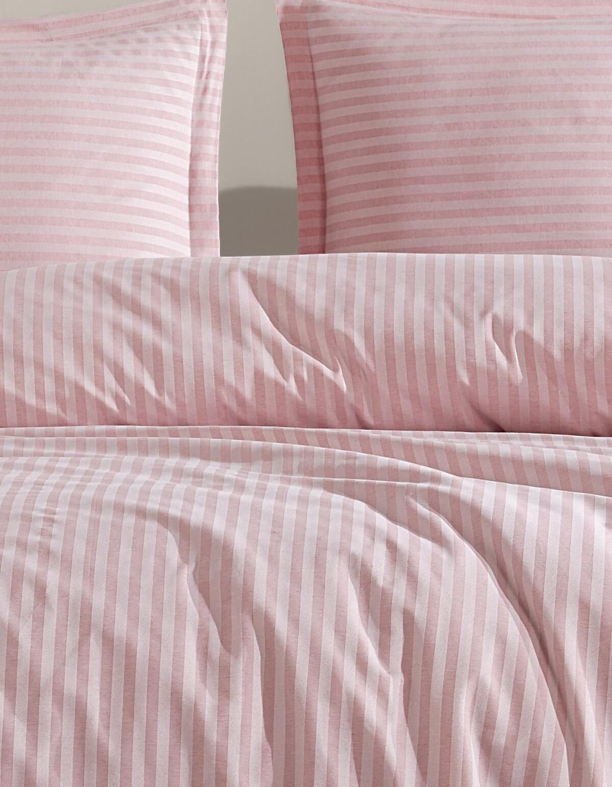 Varol Çarşafı Lastikli Saten Çizgili Çift Kişilik Nevresim Takım