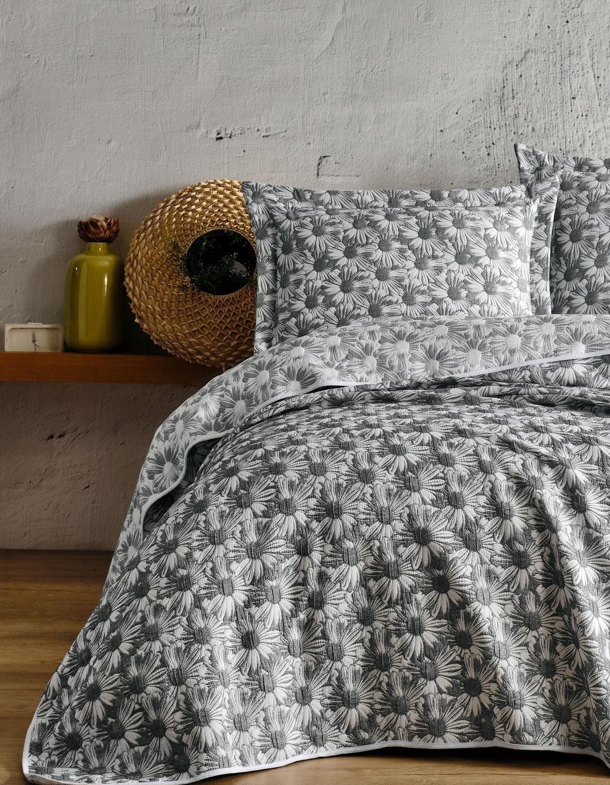 Varol Daisy Çift Kişilik Yatak Örtüsü