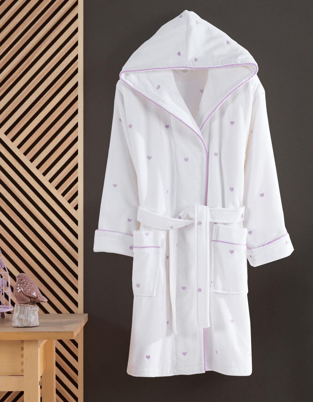 Varol Kalpli Nakışlı %100 Pamuk Love Serisi Bornoz