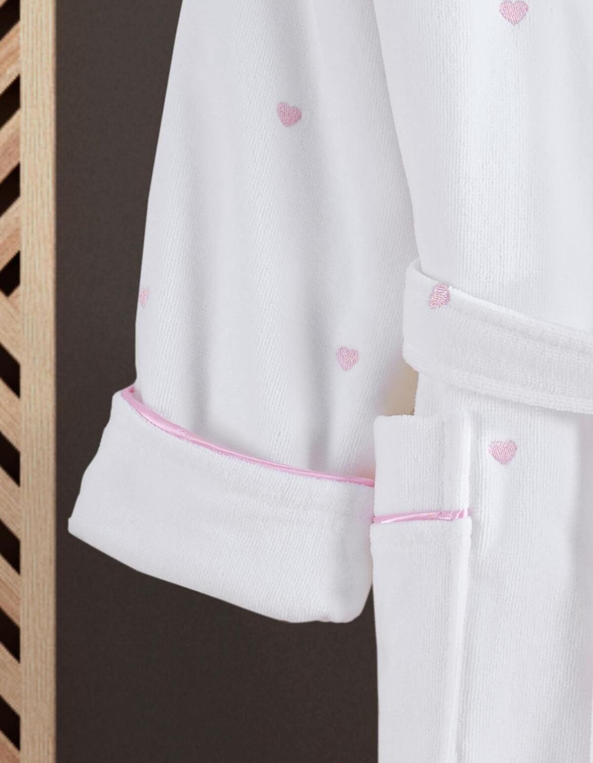 Varol Kalpli Nakışlı %100 Pamuk Love Serisi Bornoz