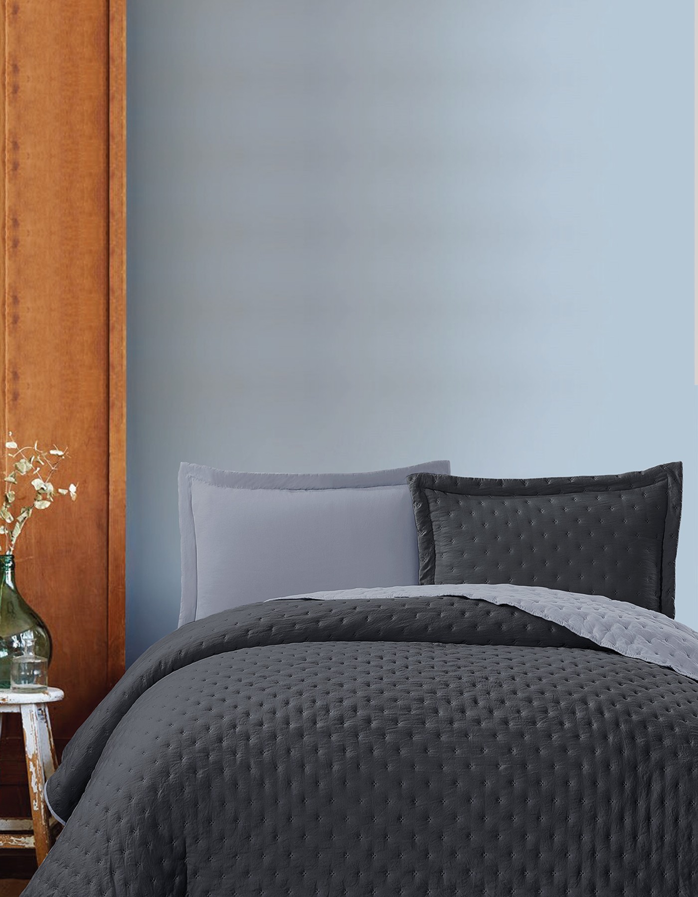 Varol Kapitoneli Çift Taraflı Yatak Örtüsü – 240x260 cm Antrasit