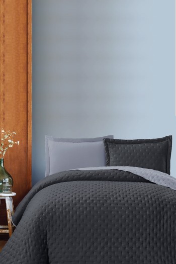 Varol Kapitoneli Çift Taraflı Yatak Örtüsü – 240x260 cm Antrasit