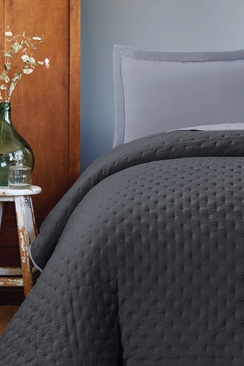 Varol Kapitoneli Çift Taraflı Yatak Örtüsü – 240x260 cm Antrasit