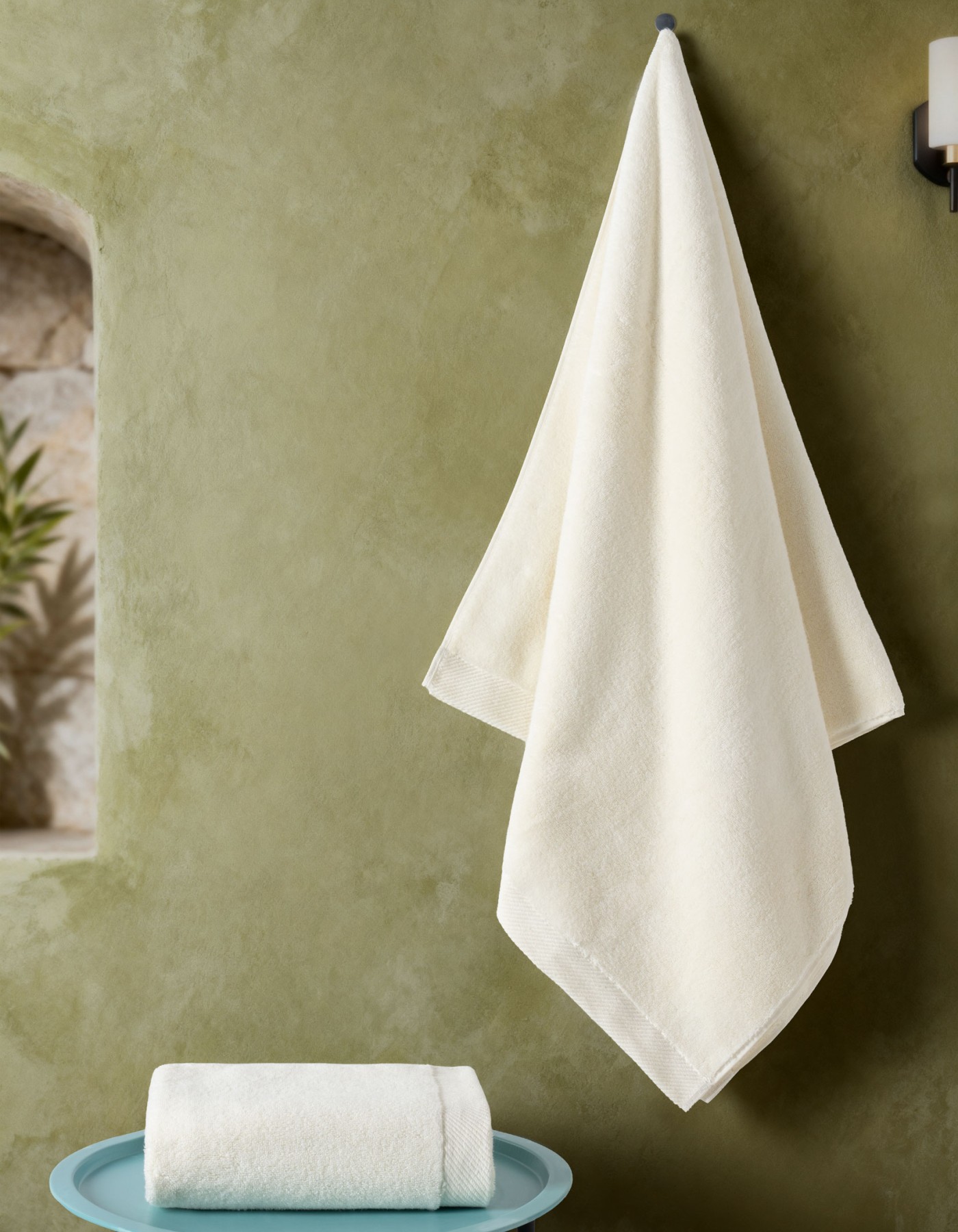 Varol Lord Serisi 2’li Microcotton Havlu Seti – 50x90 & 80x150 cm, 500 gsm