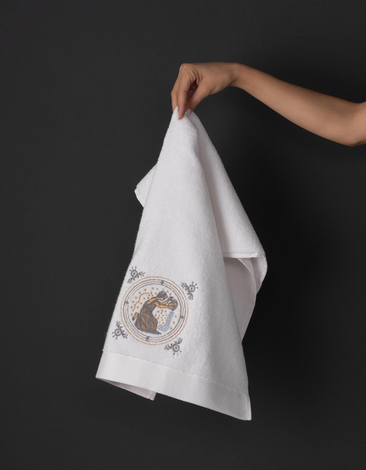 Varol Lüks Microcotton Burç Nakışlı Havlu Seti – Yumuşak & Dayanıklı