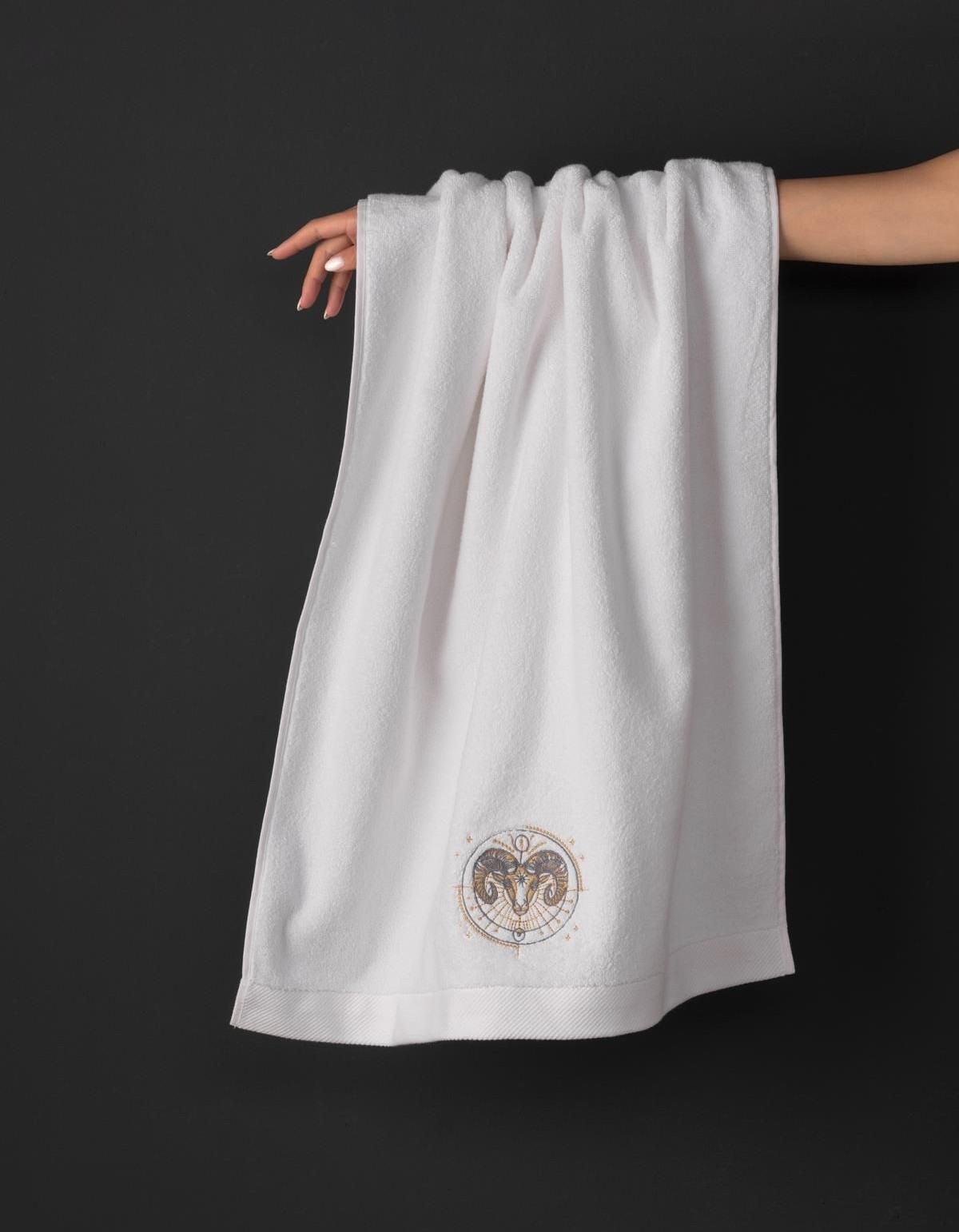 Varol Lüks Microcotton Burç Nakışlı Havlu Seti – Yumuşak & Dayanıklı