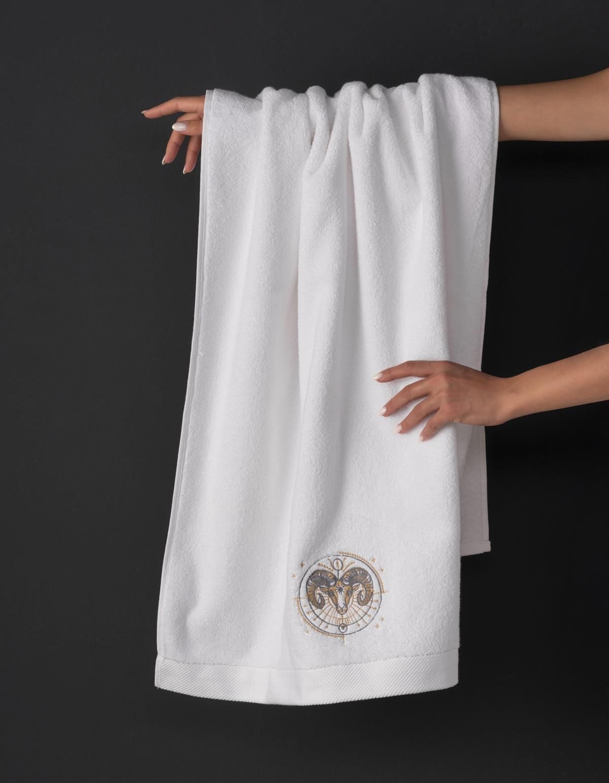 Varol Lüks Microcotton Burç Nakışlı Havlu Seti – Yumuşak & Dayanıklı