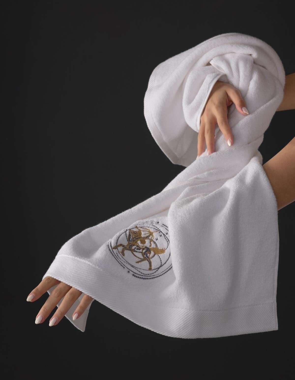 Varol Lüks Microcotton Burç Nakışlı Havlu Seti – Yumuşak & Dayanıklı