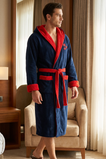 Varol Luxury Touch Kapşonlu %100 Pamuk Nakışlı Bornoz – Kiss