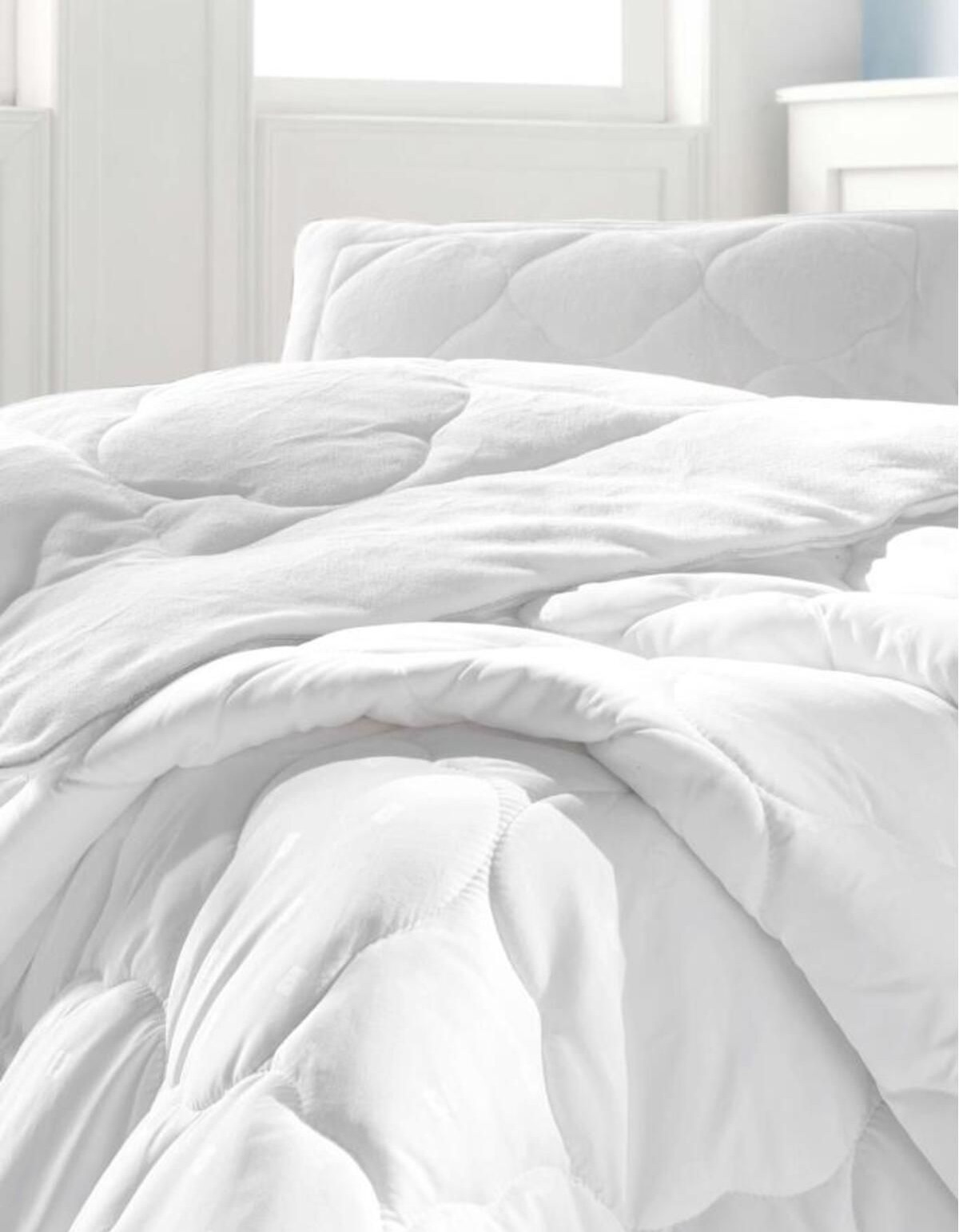 Varol Microplush Her Mevsim Çift Kişilik Yorgan