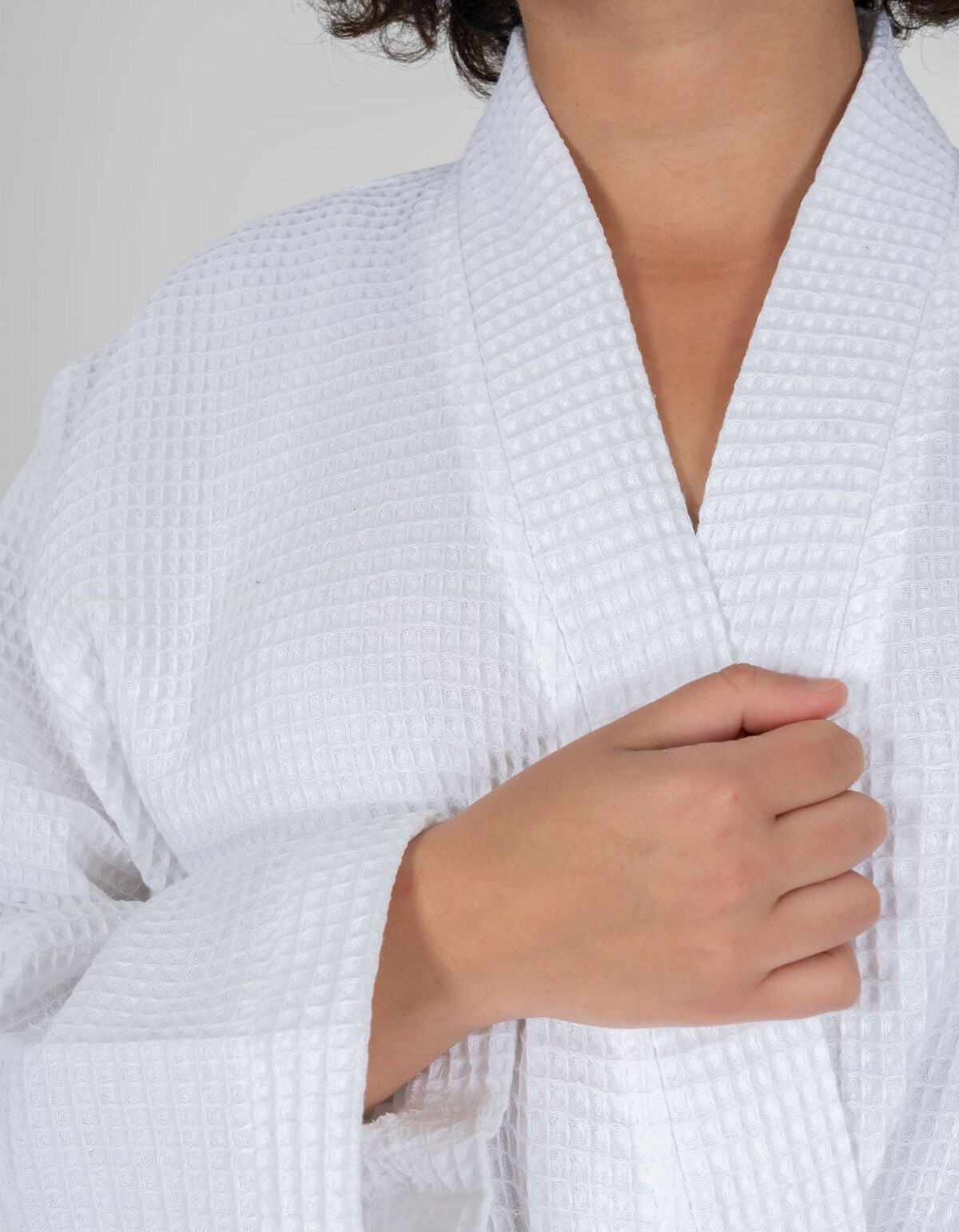 Varol Nemesis Serisi Pike Otel Bornozu