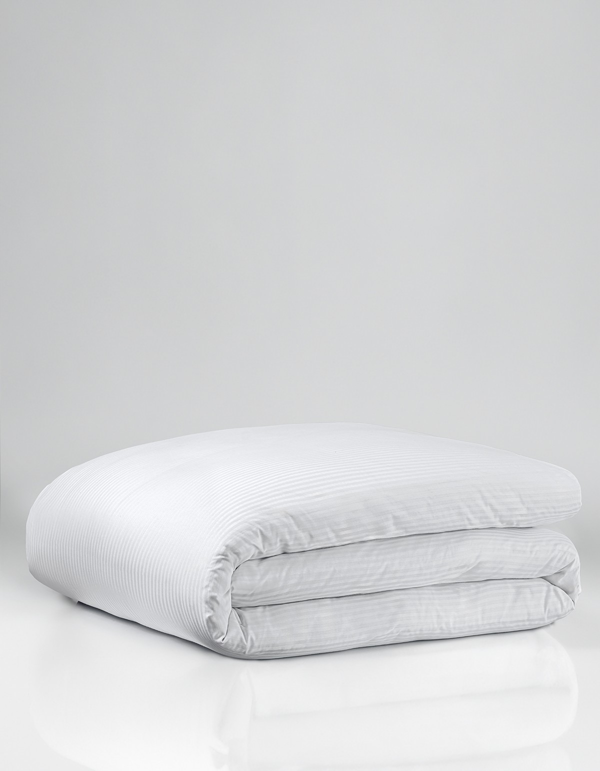 Varol Risus Serisi Otel Nevresimi (Yorgan Kılıfı) 220x240 83 Tel