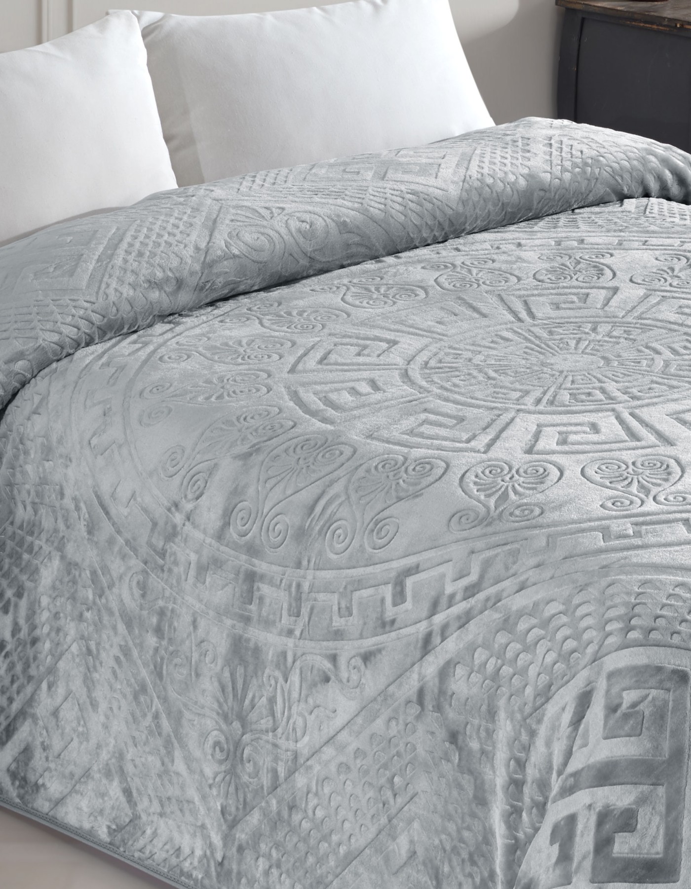 Varol Royal Touch V2 Lüks Kalın Battaniye 220x240 cm — Yumuşak, Sıcak ve Dayanıklı