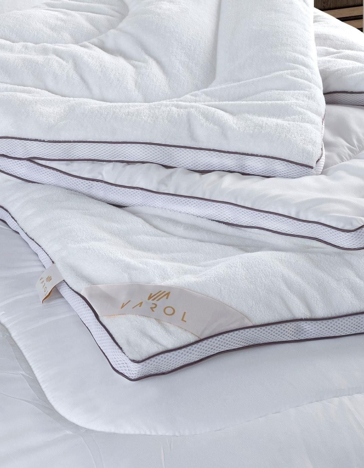 Varol Soft Dört Mevsim Tek Kişilik Yorgan 155x215cm