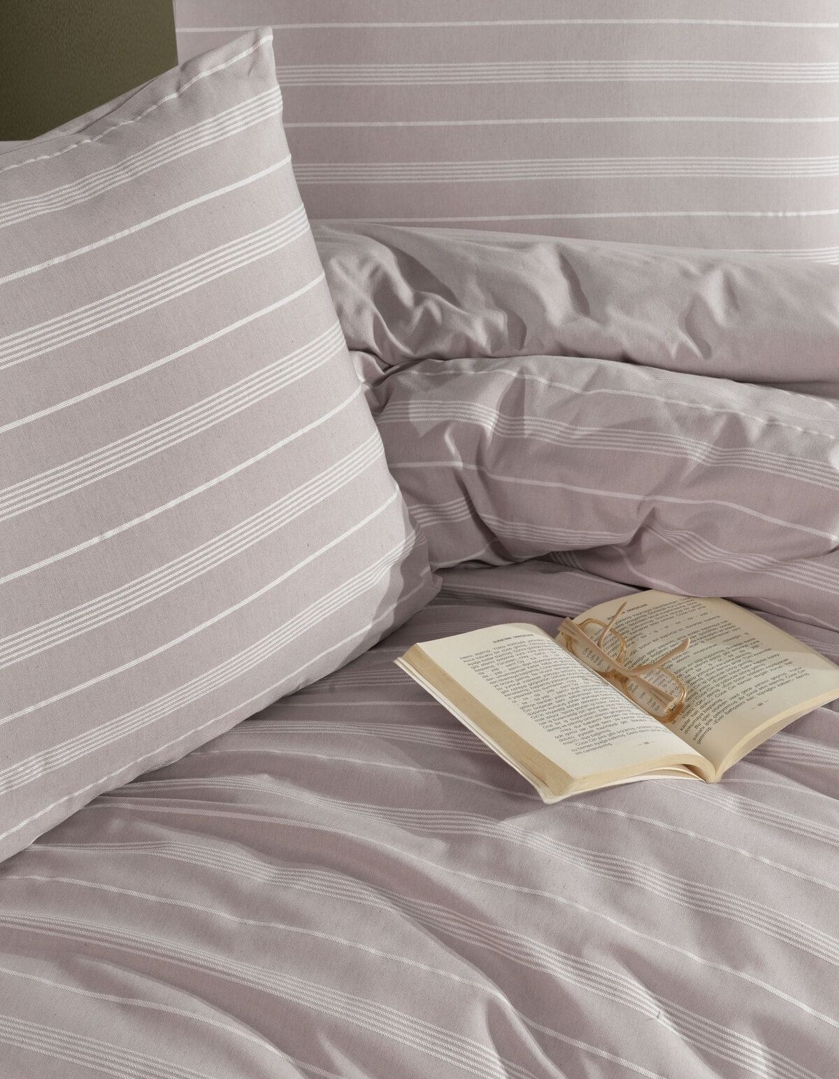 Varol Stripe Saten King Size (Battal Boy) Çarşafı Lastikli Nevresim Takım