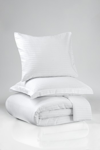 Zeus Serisi 83Tel Pamuk Saten Otel Nevresim Takımı 1cm Çizgili